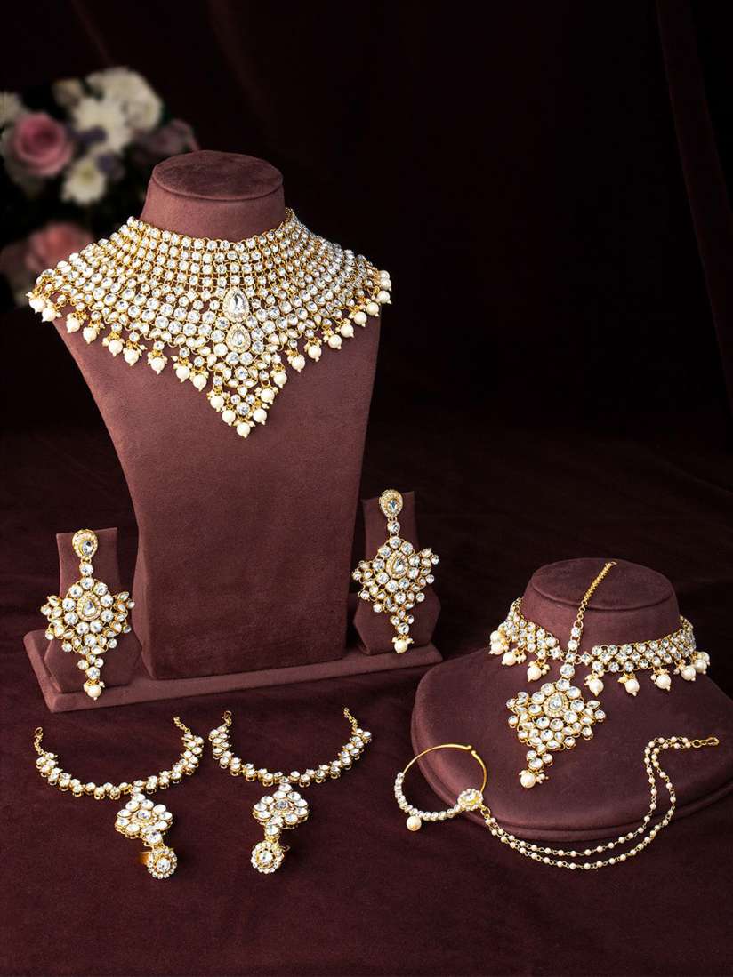 0343960e-a578-452b-beaa-a021858934a41734412990608-Peora-Women-Gold-Plated-Kundan-Studded-Jodha-Akbar-Bridal-Je-3